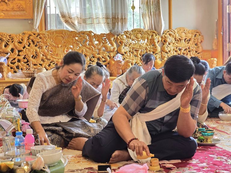 ຢາດນໍ້າອີມີນາ (ຄົບຊຸດ)